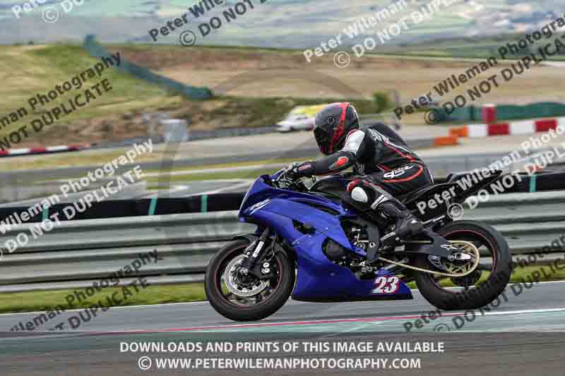 cadwell no limits trackday;cadwell park;cadwell park photographs;cadwell trackday photographs;enduro digital images;event digital images;eventdigitalimages;navarra;no limits trackdays;peter wileman photography;racing digital images;trackday digital images;trackday photos